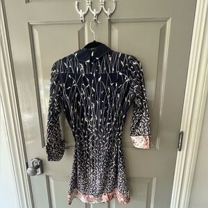 Elie Tahari shirt dress